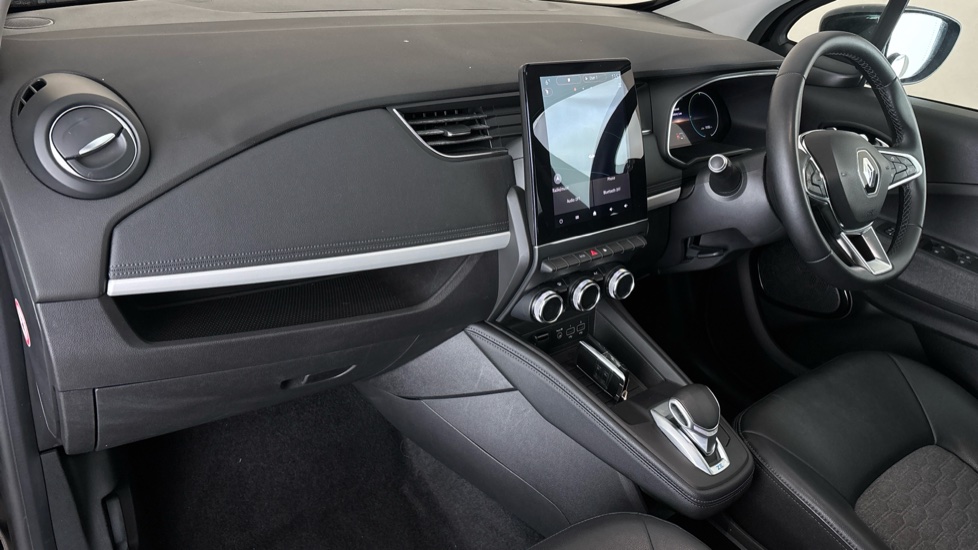 RENAULT ZOE Image 10