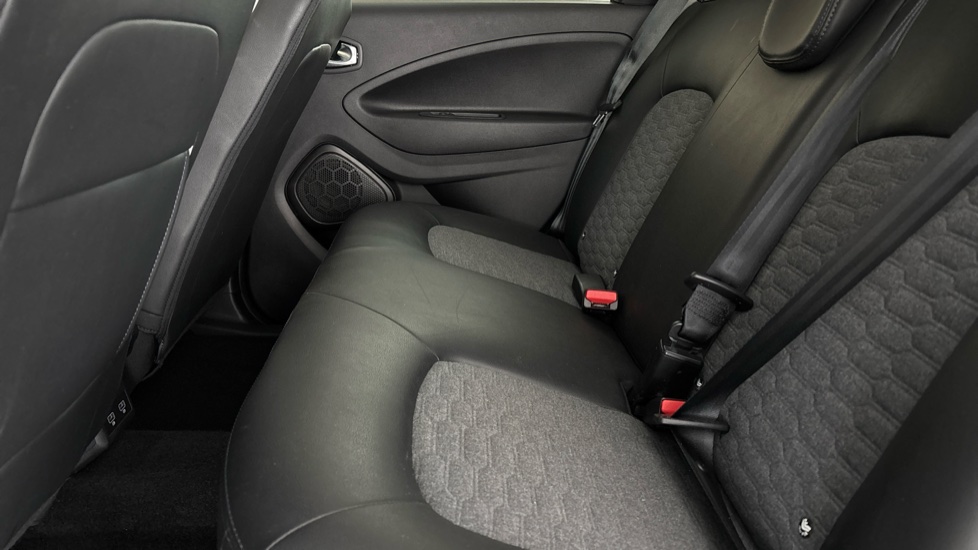 RENAULT ZOE Image 14
