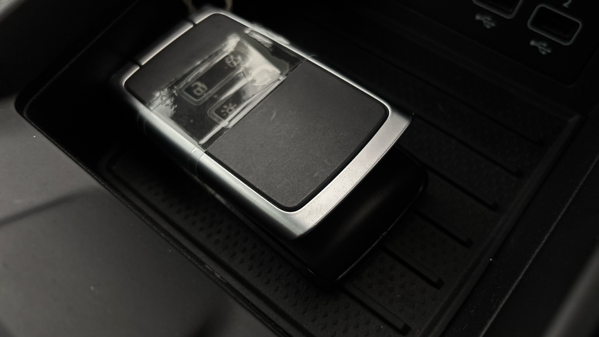 4058358 100kW GT Line R135 50kWh Rapid Charge 5dr Auto