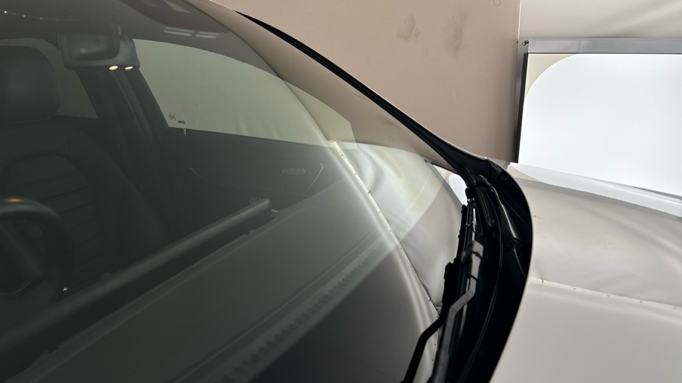 MERCEDES EQC chips