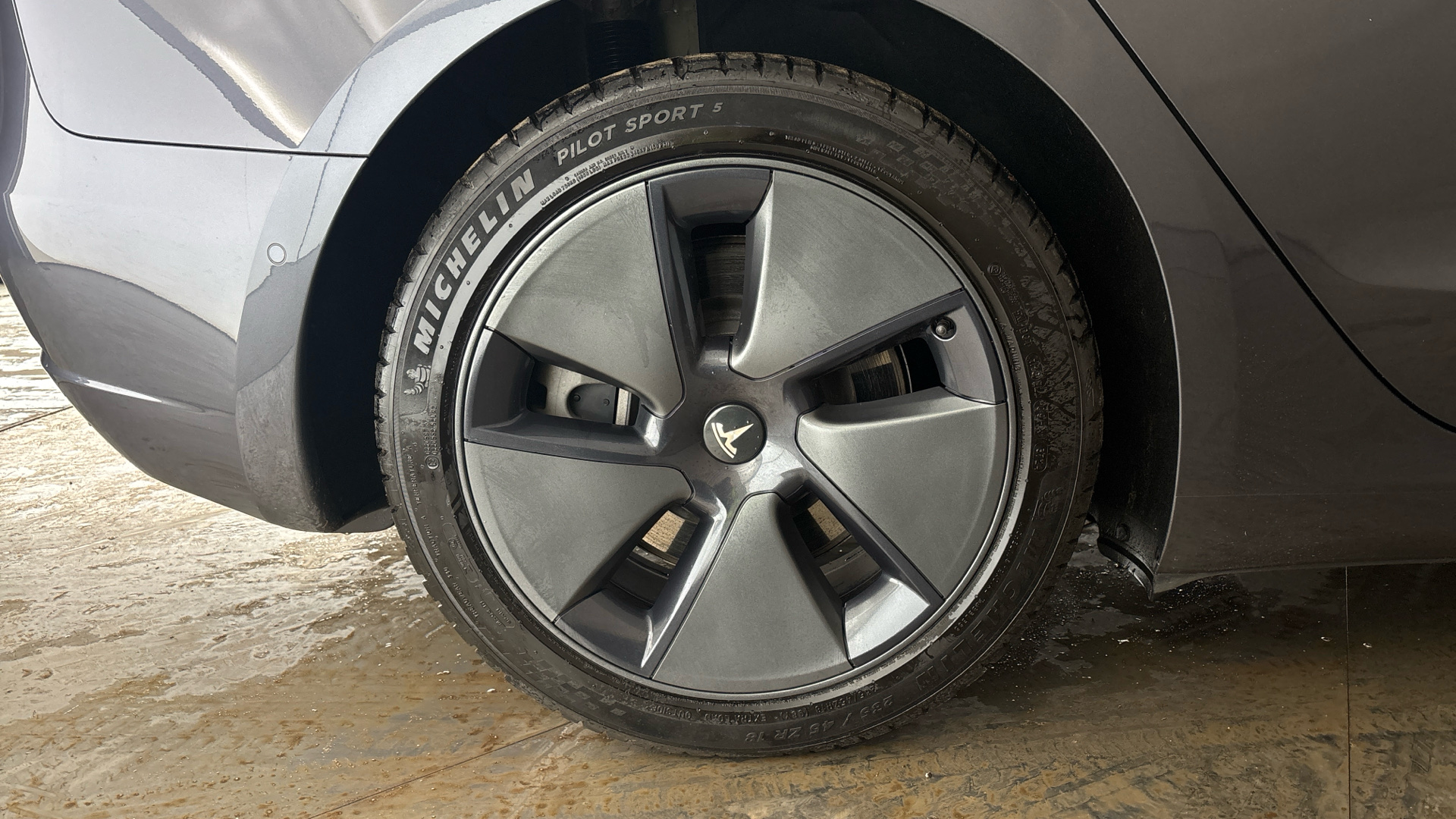 4020922 Standard Plus 4dr Auto