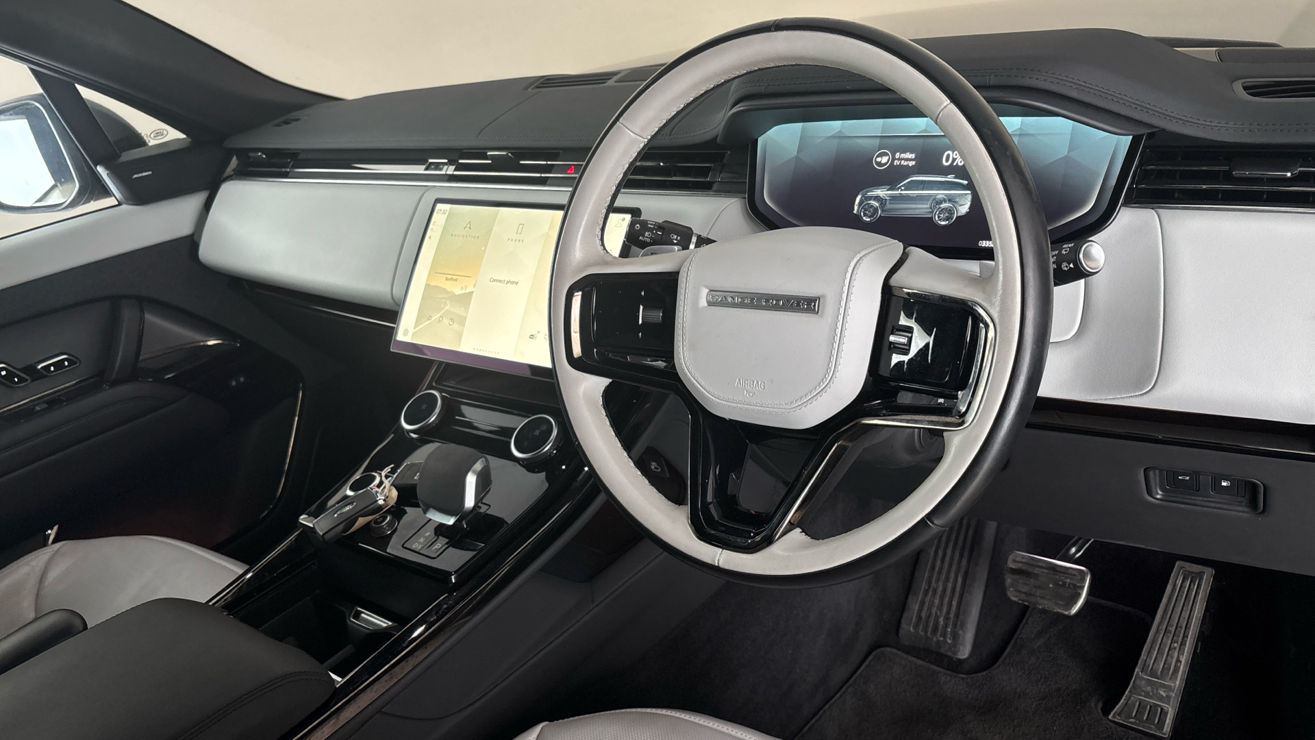 4020702 3.0 P440e Dynamic SE 5dr Auto