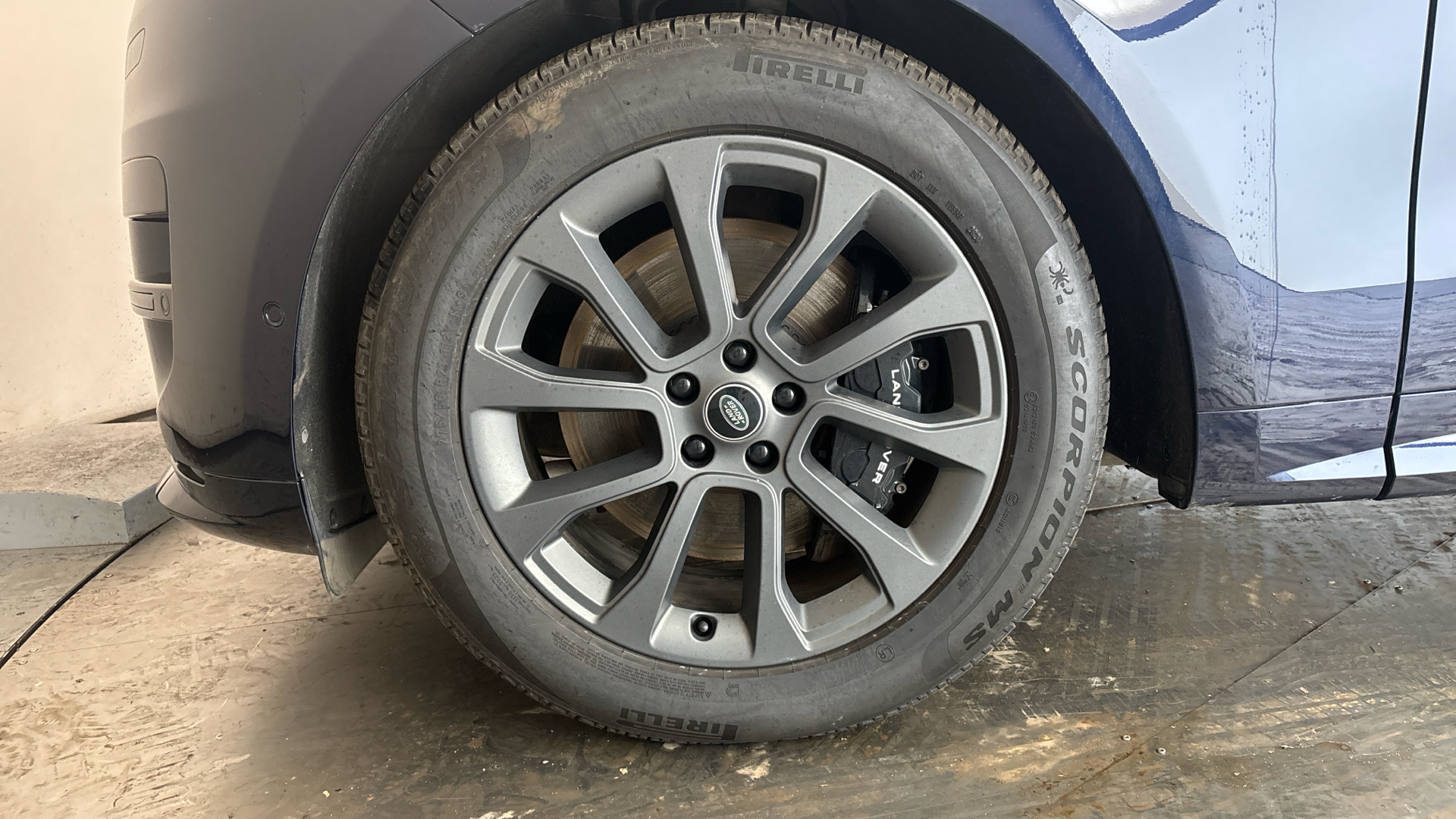 4020702 3.0 P440e Dynamic SE 5dr Auto