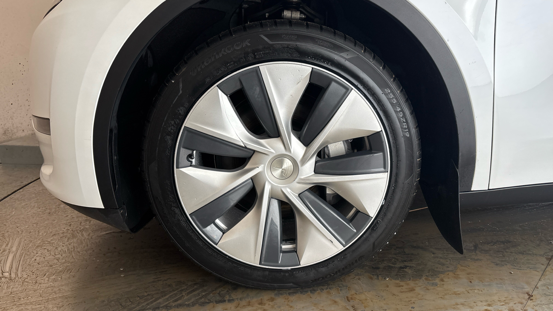 4020897 Long Range AWD 5dr Auto