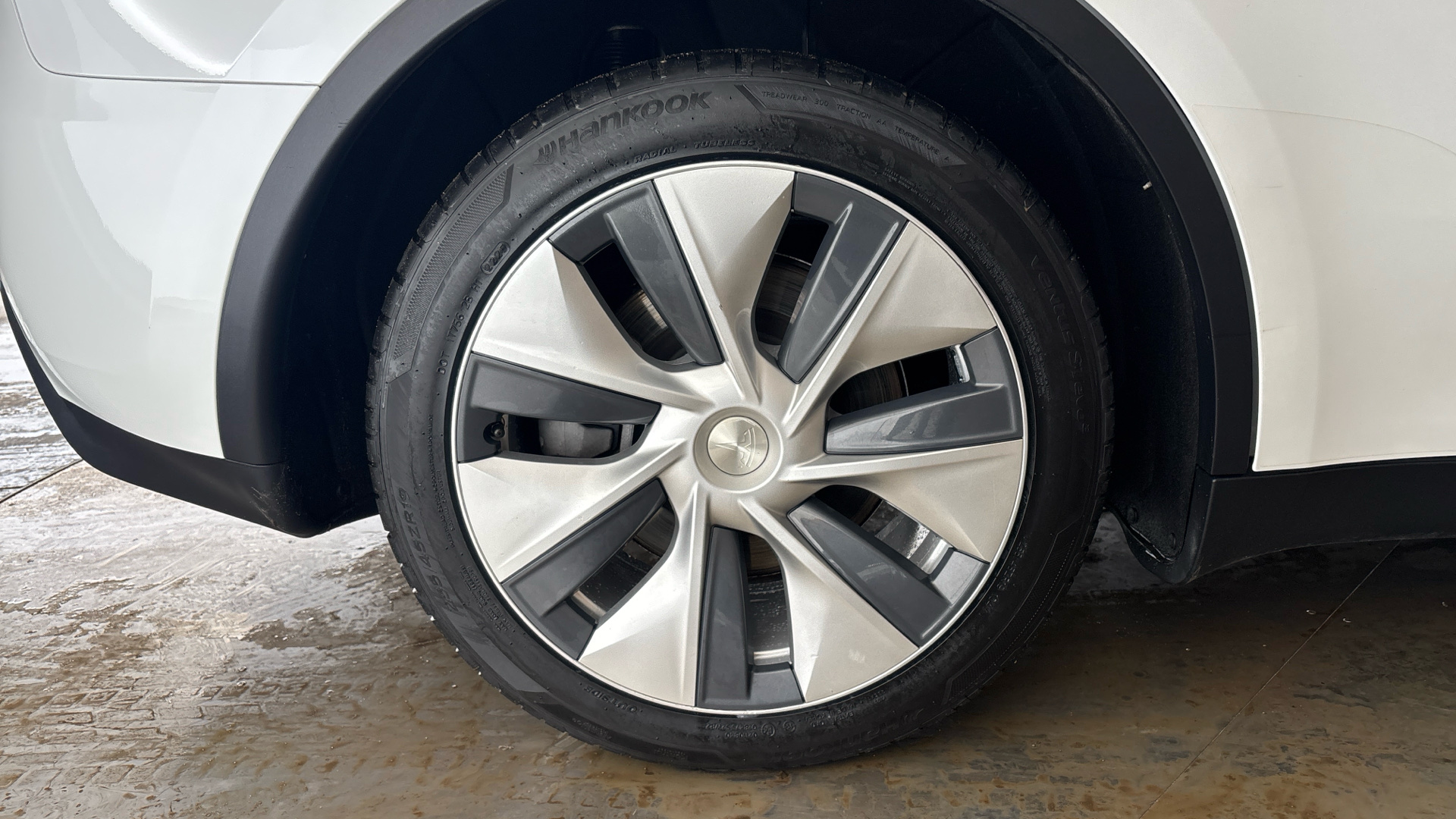 4020897 Long Range AWD 5dr Auto