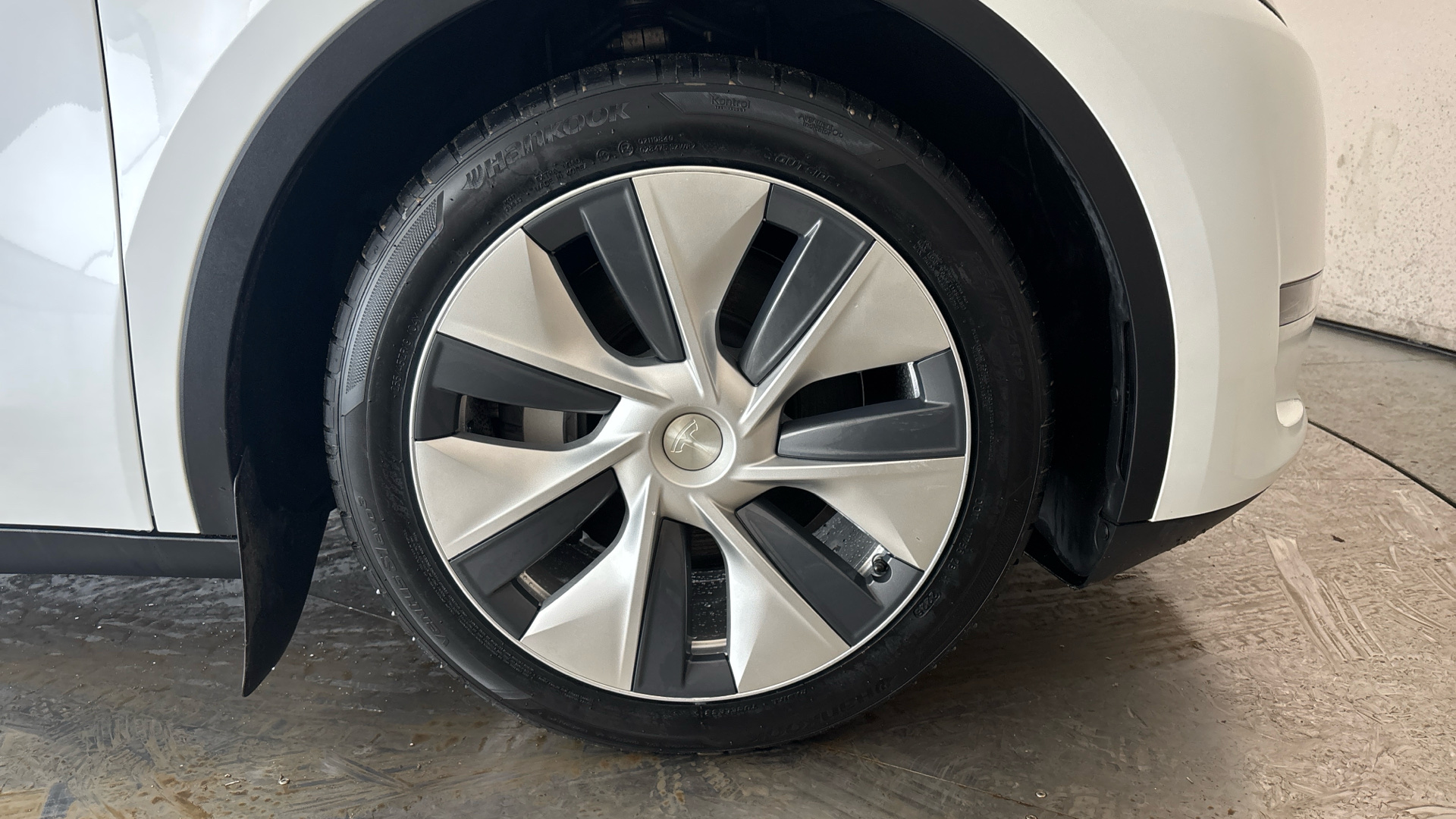 4020897 Long Range AWD 5dr Auto