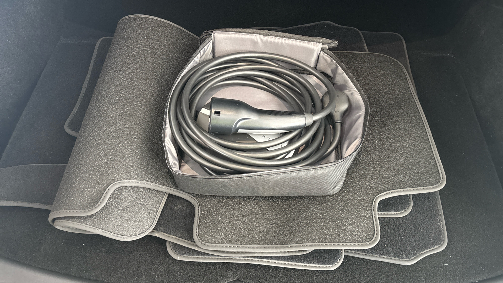 4020897 Long Range AWD 5dr Auto