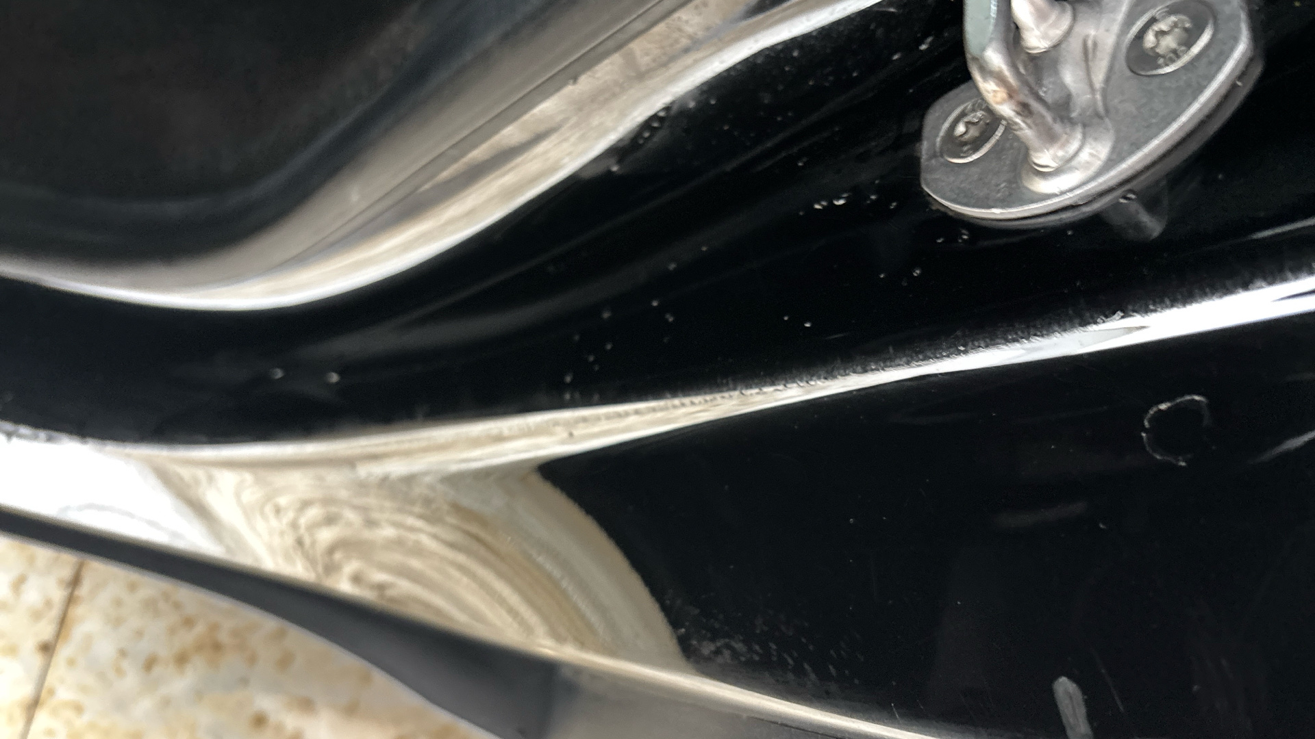 4027610 Long Range AWD 5dr Auto