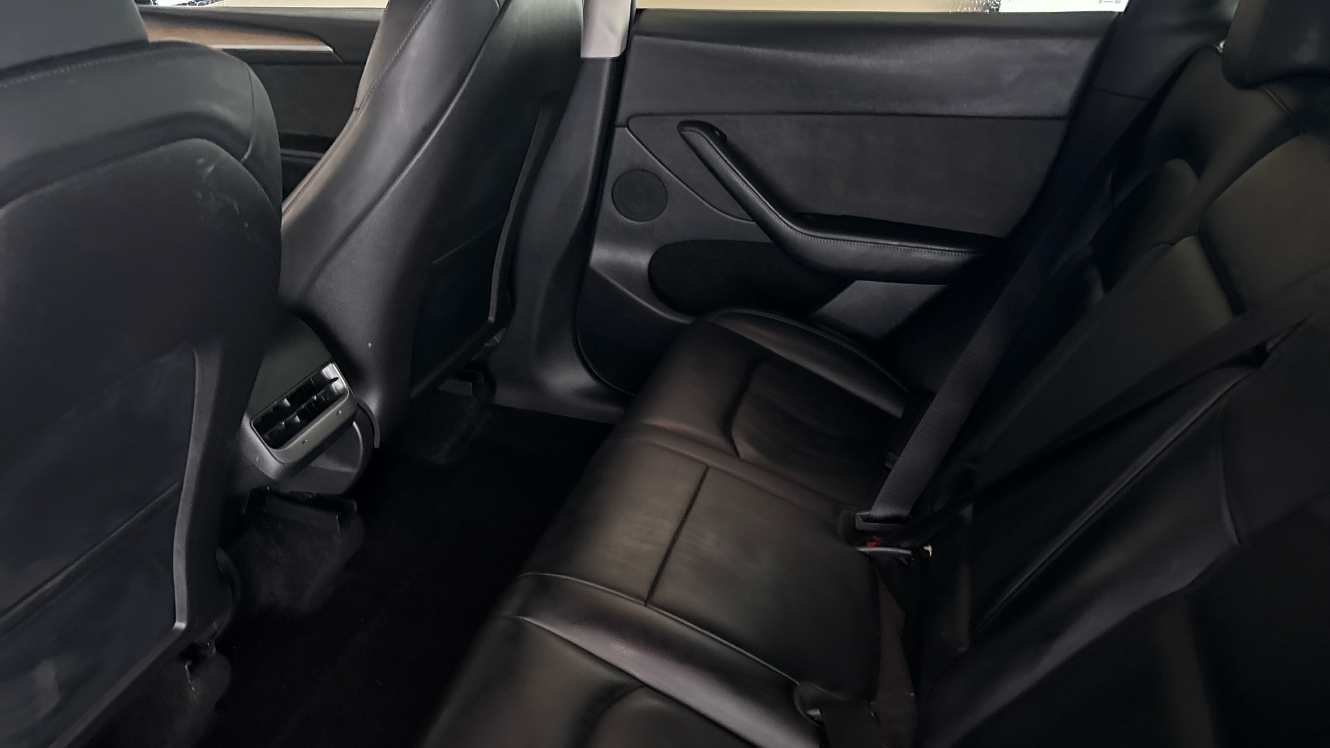 4027610 Long Range AWD 5dr Auto