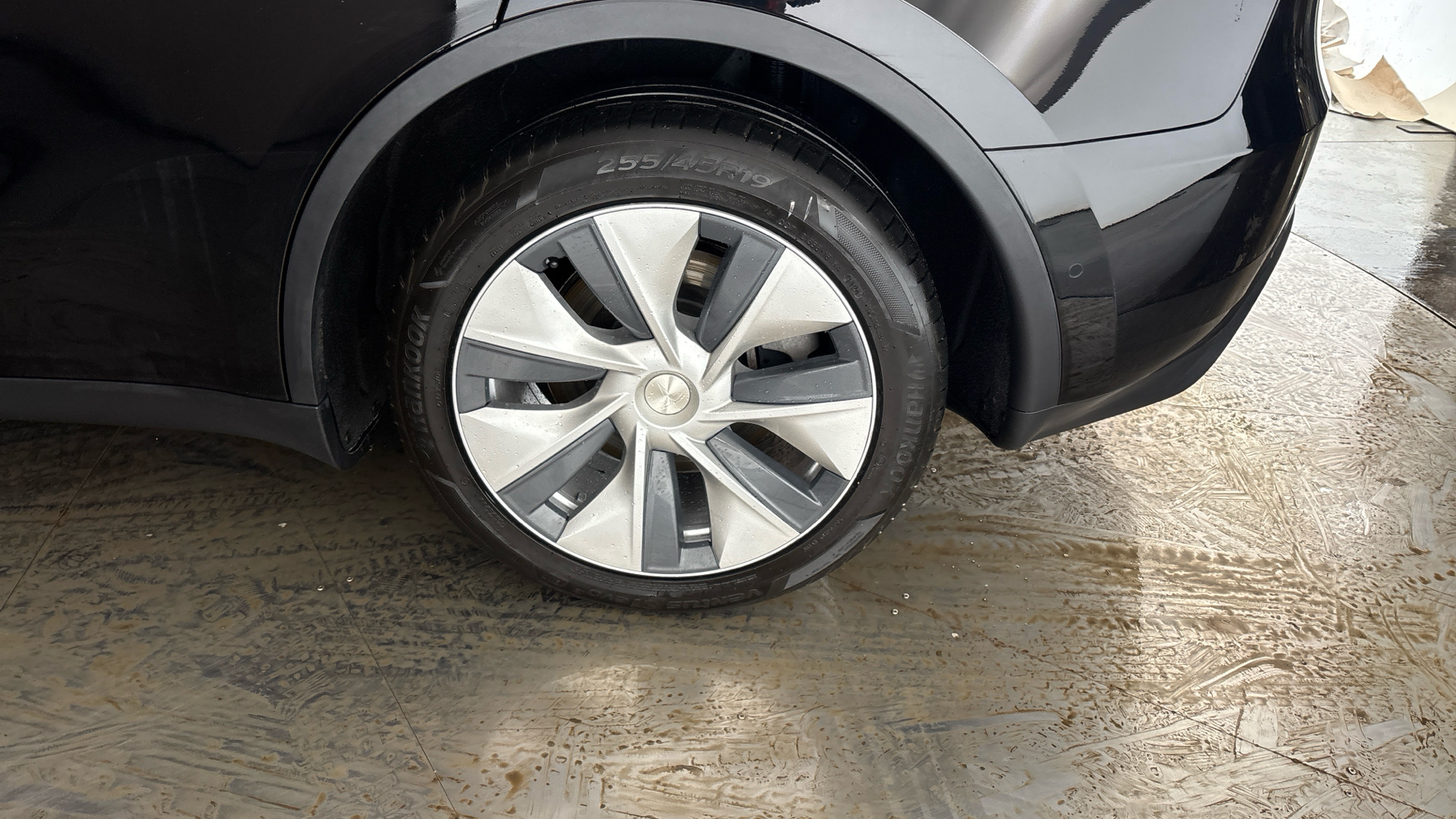 4027610 Long Range AWD 5dr Auto