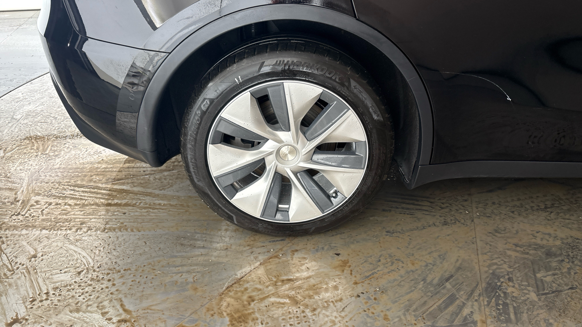 4027610 Long Range AWD 5dr Auto