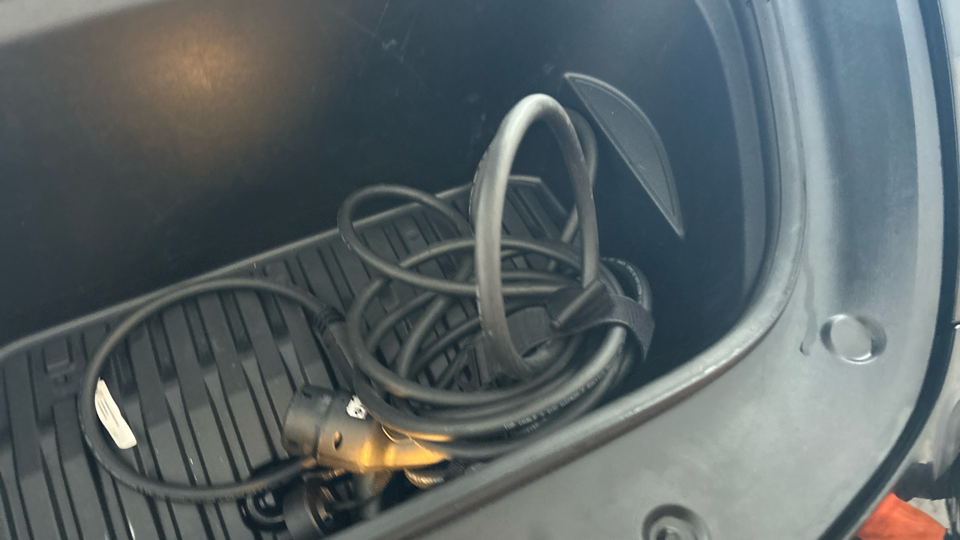 4027610 Long Range AWD 5dr Auto