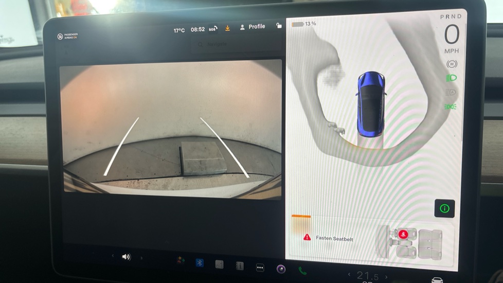 Tesla Model 3 reverse camera