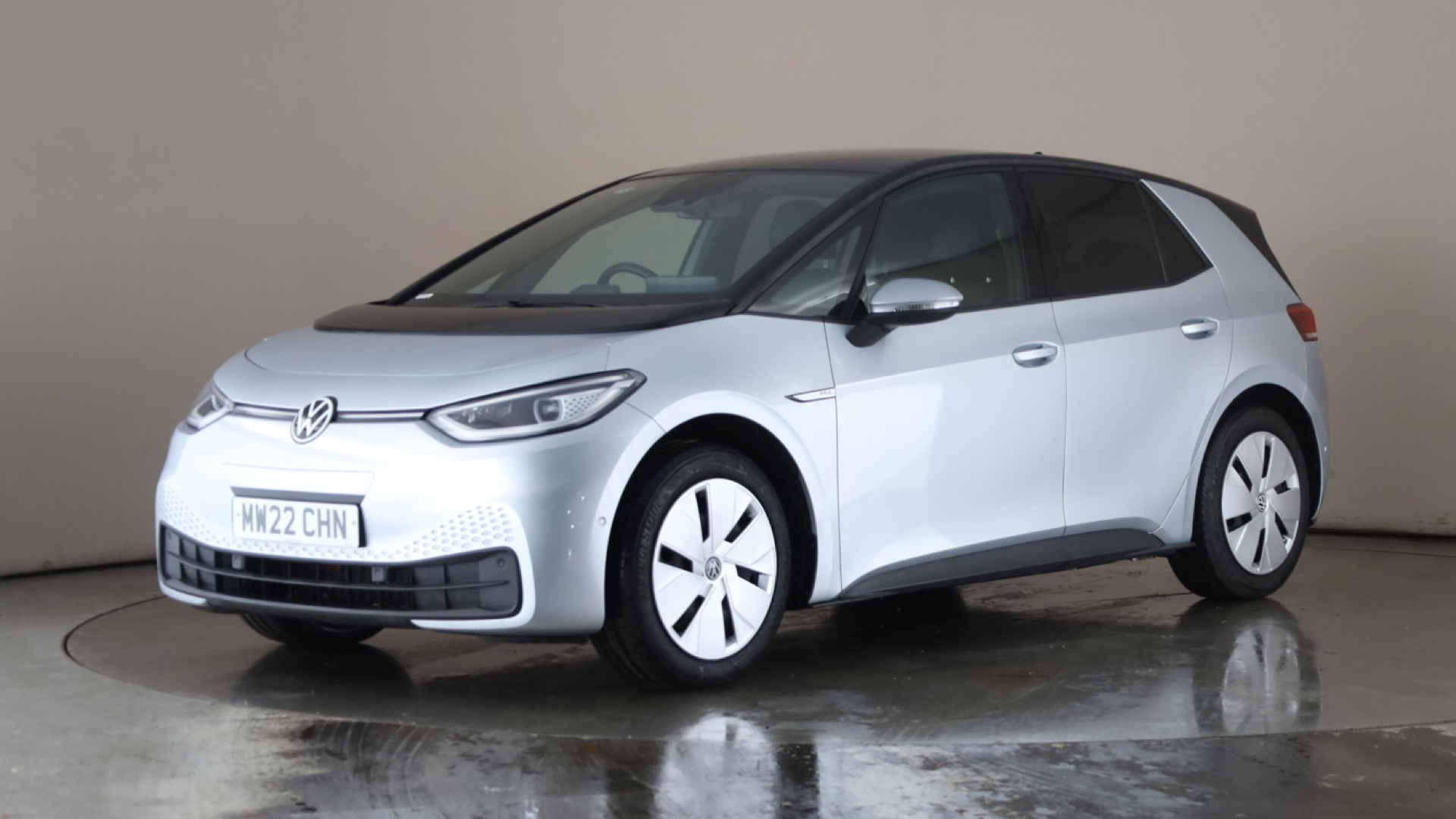 150kW Family Pro Performance 58kWh 5dr Auto [2022]