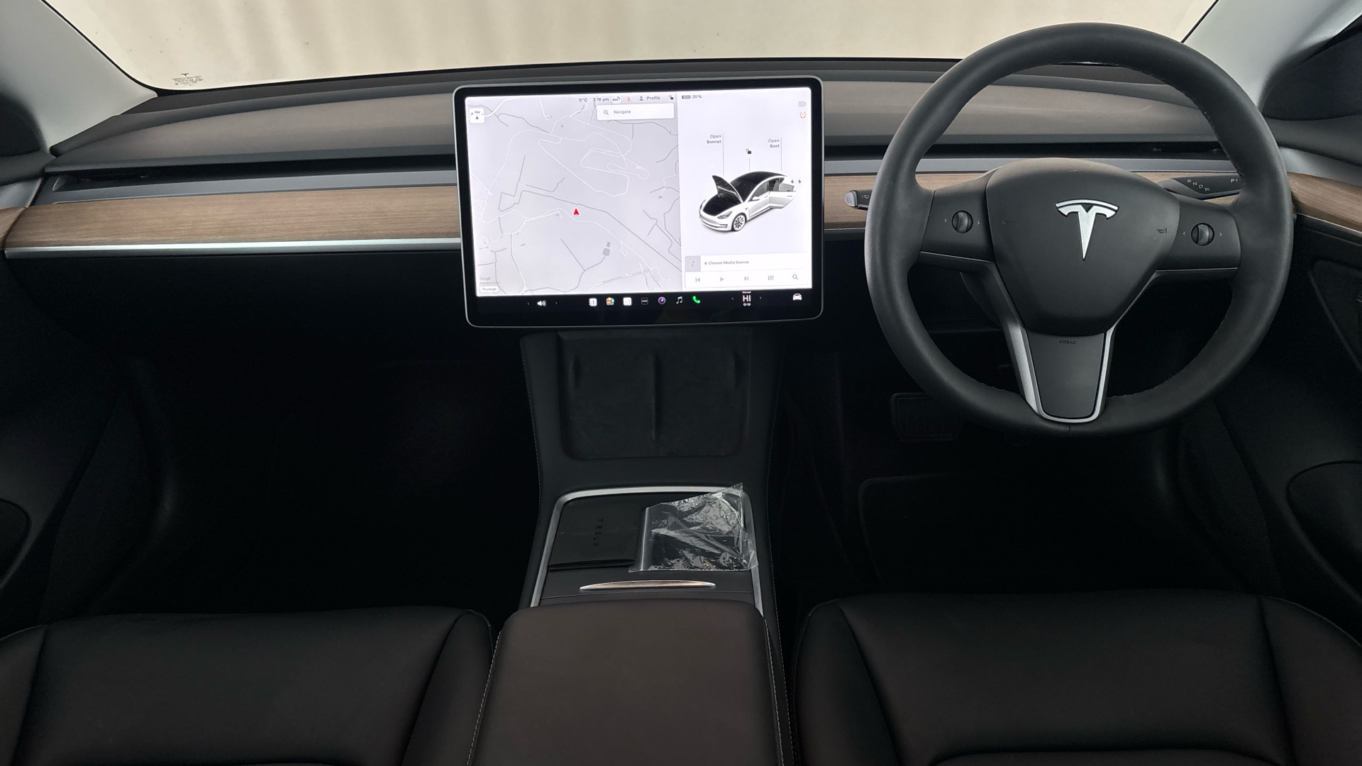 4027574 Long Range AWD 4dr Auto