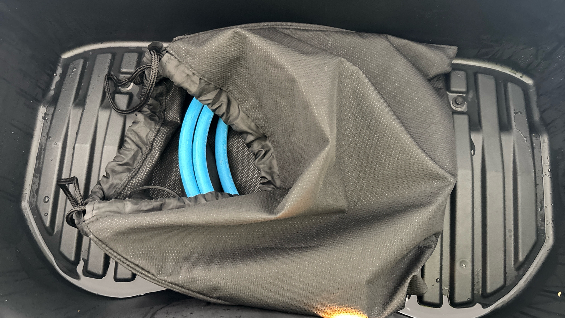 4027574 Long Range AWD 4dr Auto