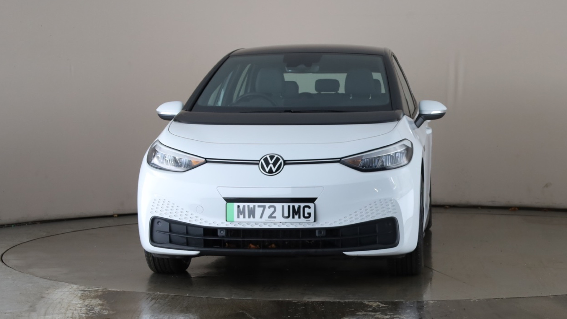 4020862 150kW Life Pro Performance 58kWh 5dr Auto