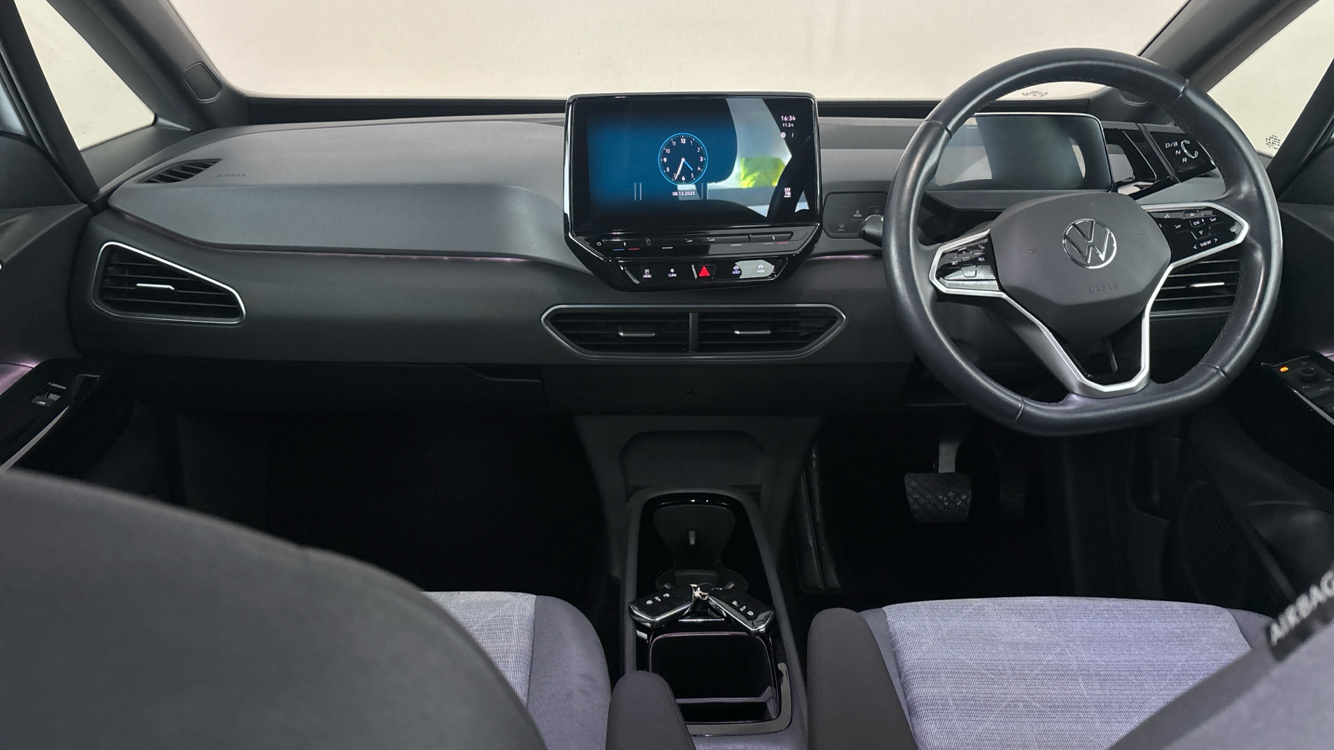 4020862 150kW Life Pro Performance 58kWh 5dr Auto