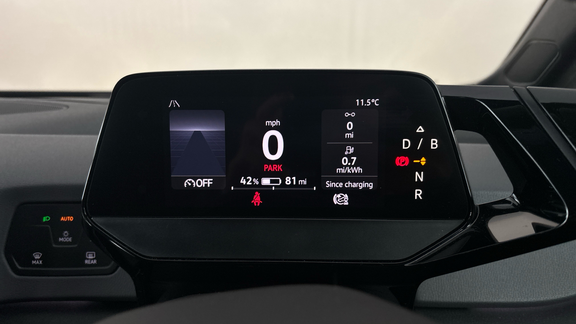 4020862 150kW Life Pro Performance 58kWh 5dr Auto