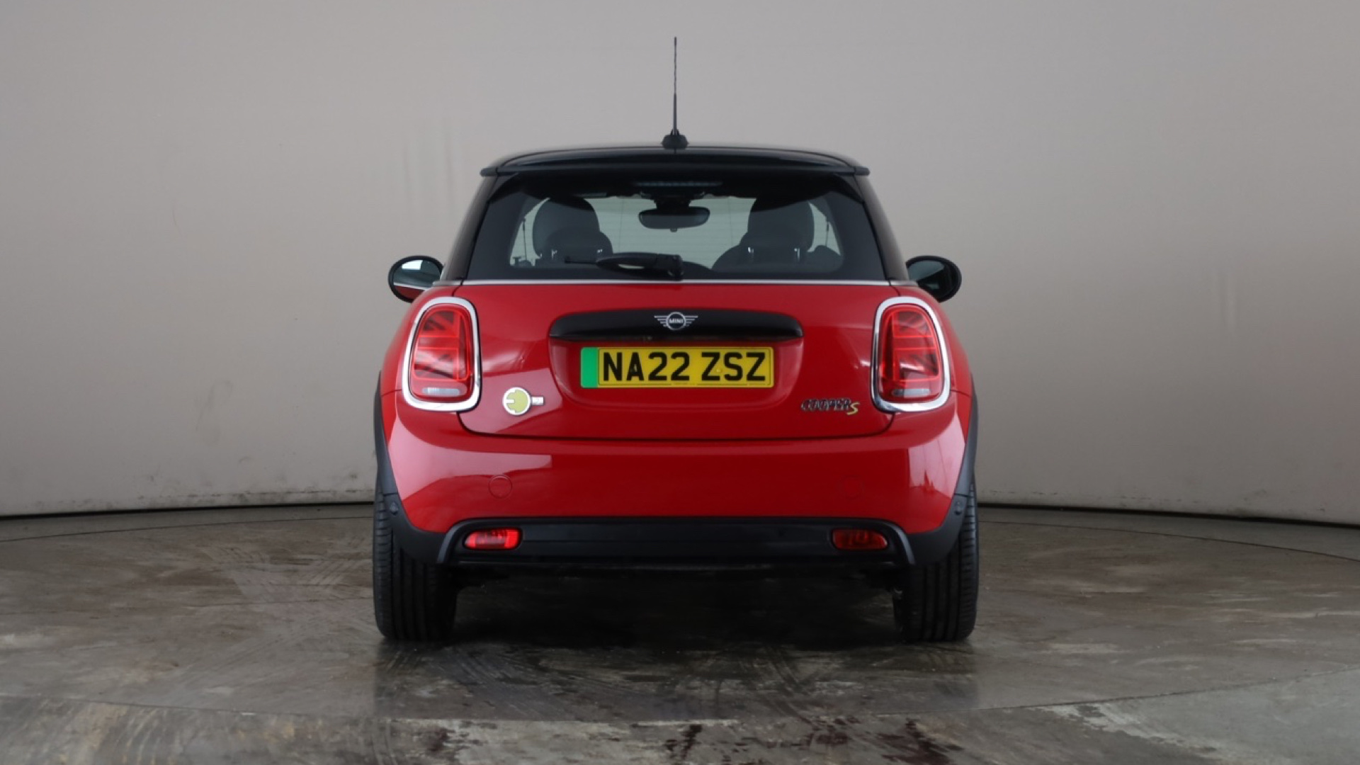 4027435 135kW Cooper S Level 2 33kWh 3dr Auto