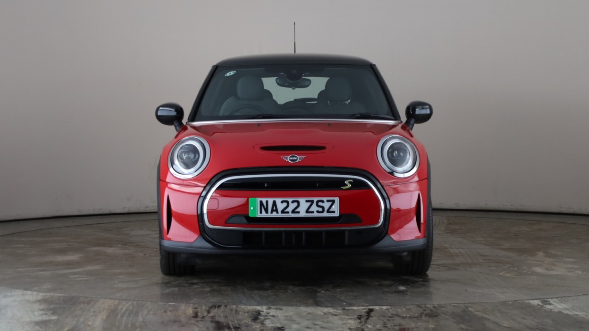 4027435 135kW Cooper S Level 2 33kWh 3dr Auto