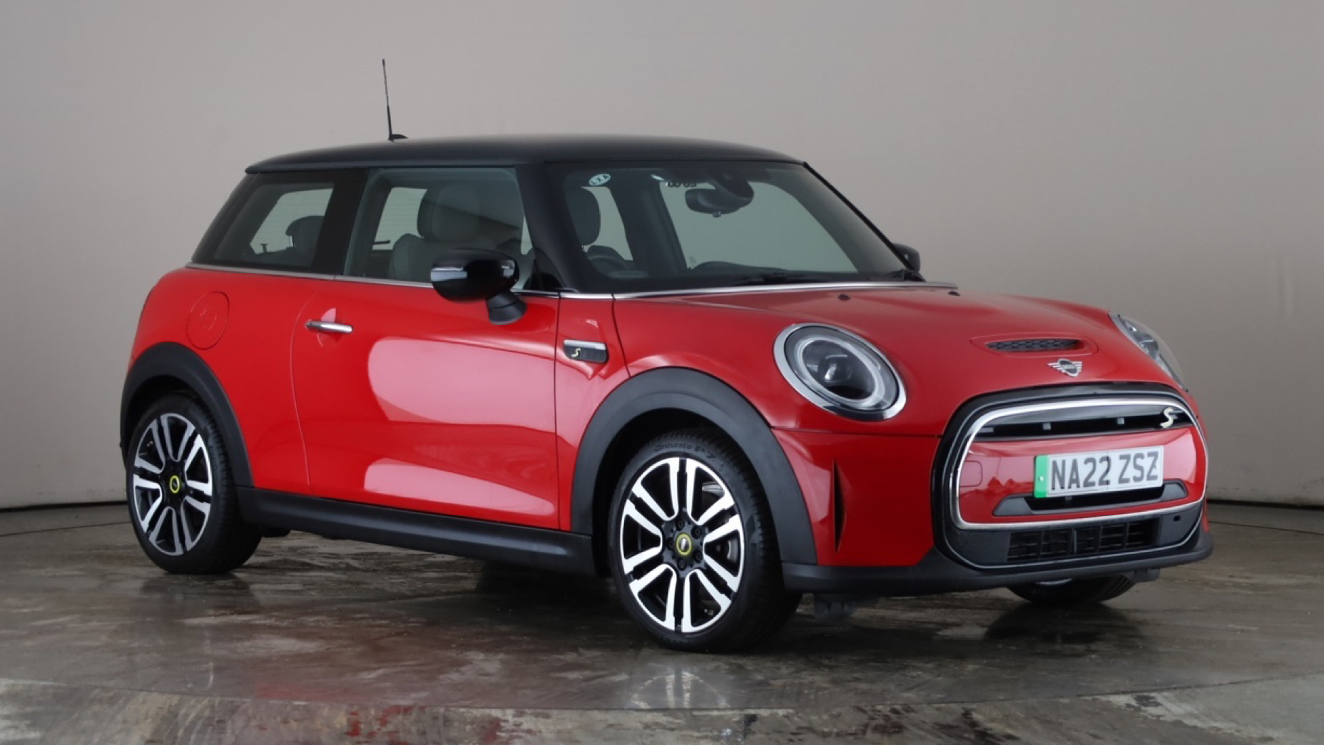 4027435 135kW Cooper S Level 2 33kWh 3dr Auto