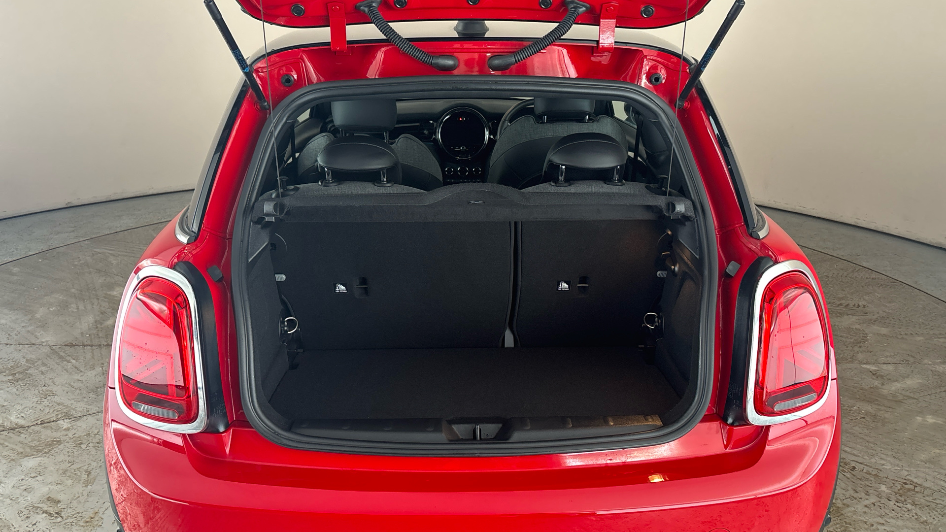 4027435 135kW Cooper S Level 2 33kWh 3dr Auto