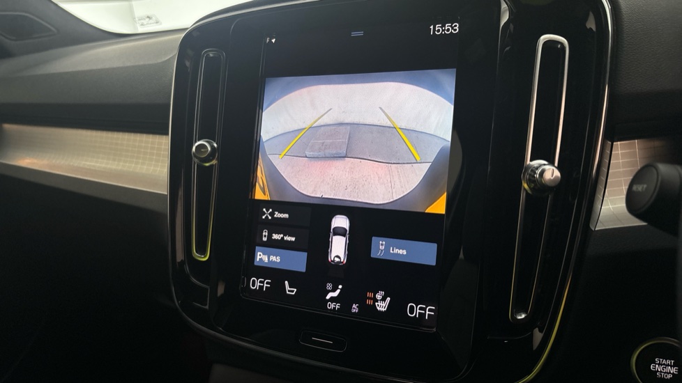VOLVO XC40 reverse camera