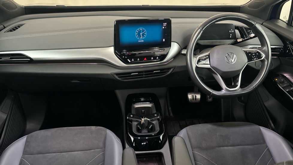 VOLKSWAGEN ID.4 Image 11