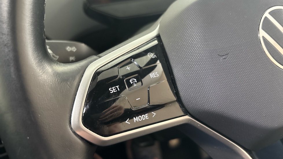 VOLKSWAGEN ID.4 cruise control