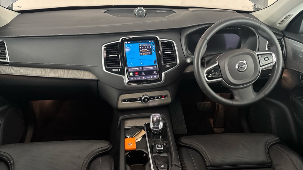 VOLVO XC90 Image 11