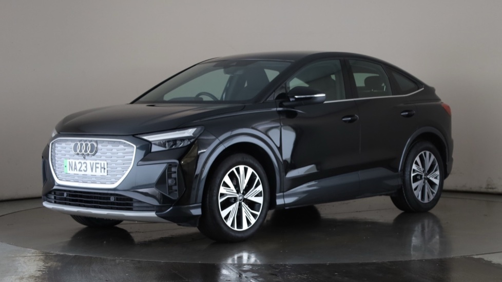 Used AUDI Q4
