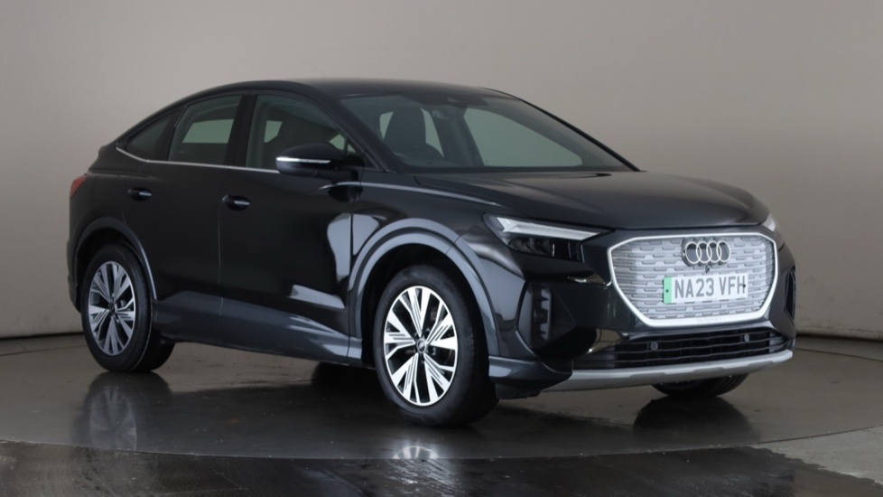 AUDI Q4 Image 7