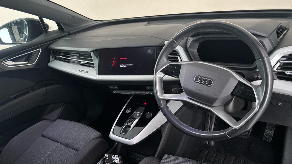 AUDI Q4 Image 9