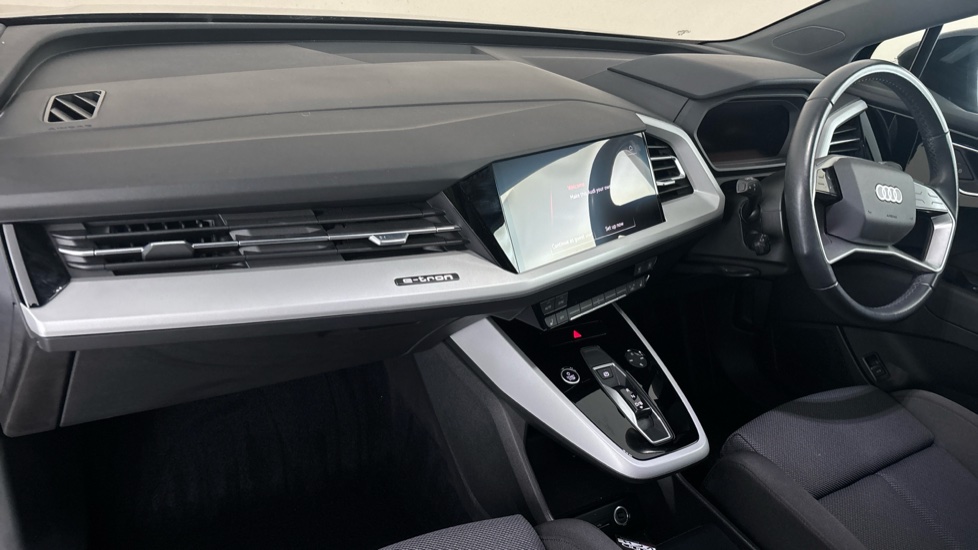 AUDI Q4 Image 10