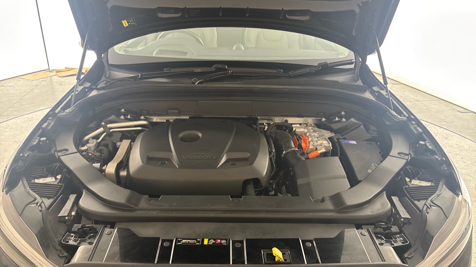 VOLVO XC60 Image 16