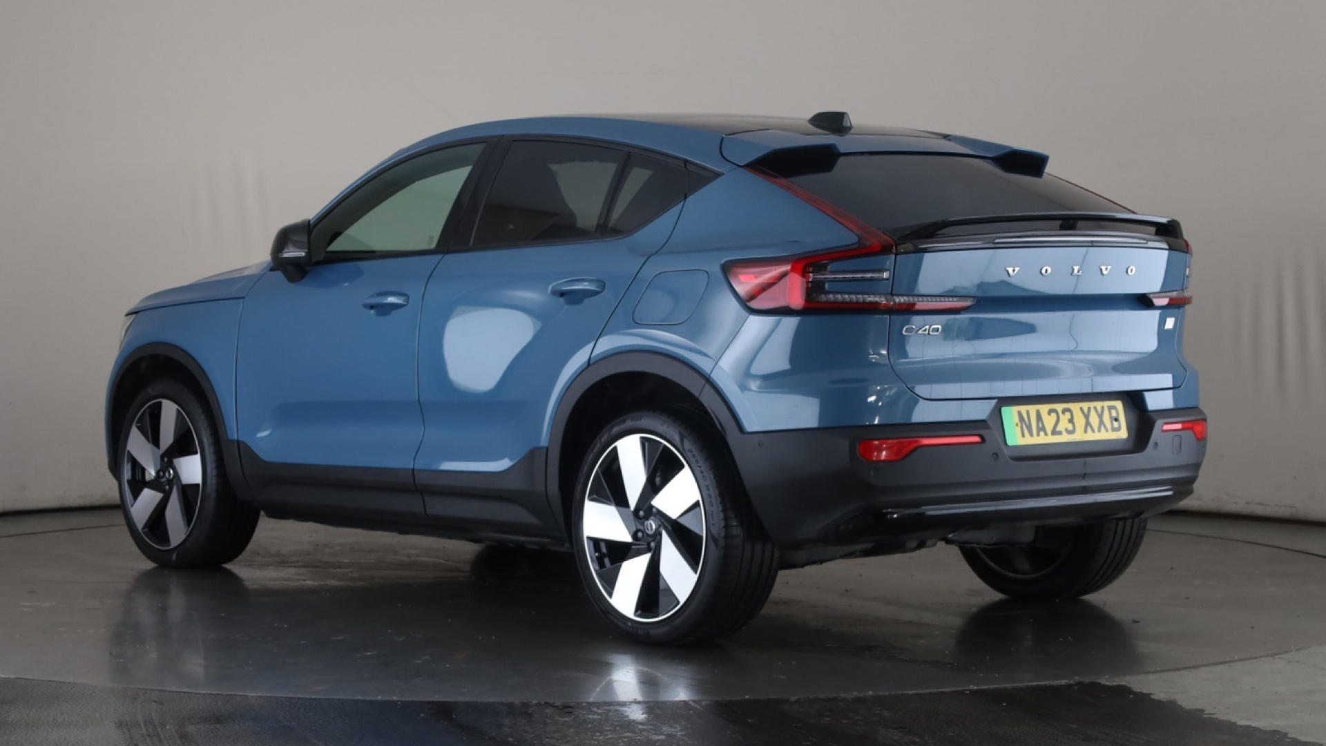 170kW Recharge Ultimate 69kWh 5dr Auto