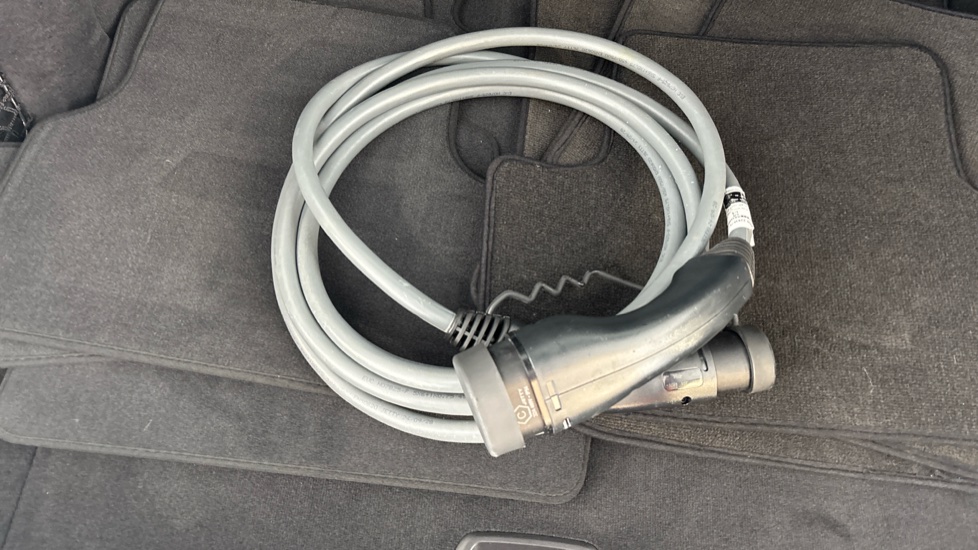 BMW I4 Image 22