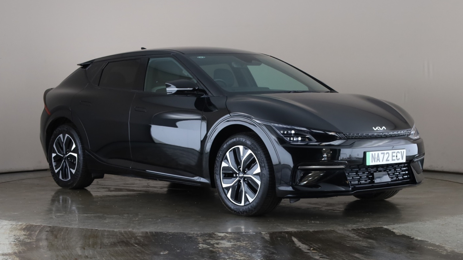 4020809 166kW GT Line 77.4kWh 5dr Auto