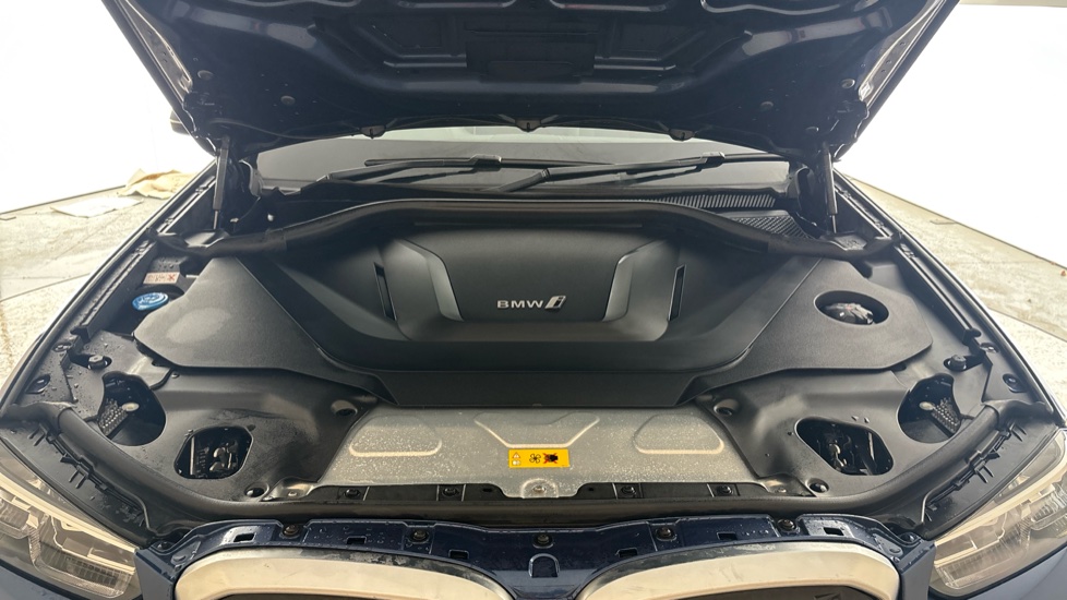 BMW iX3 Image 16