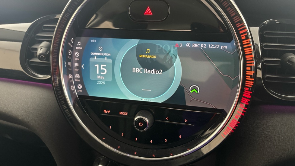 MINI HATCHBACK Image 12