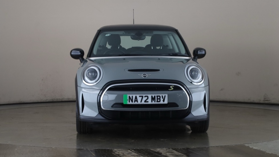 MINI HATCHBACK Image 8