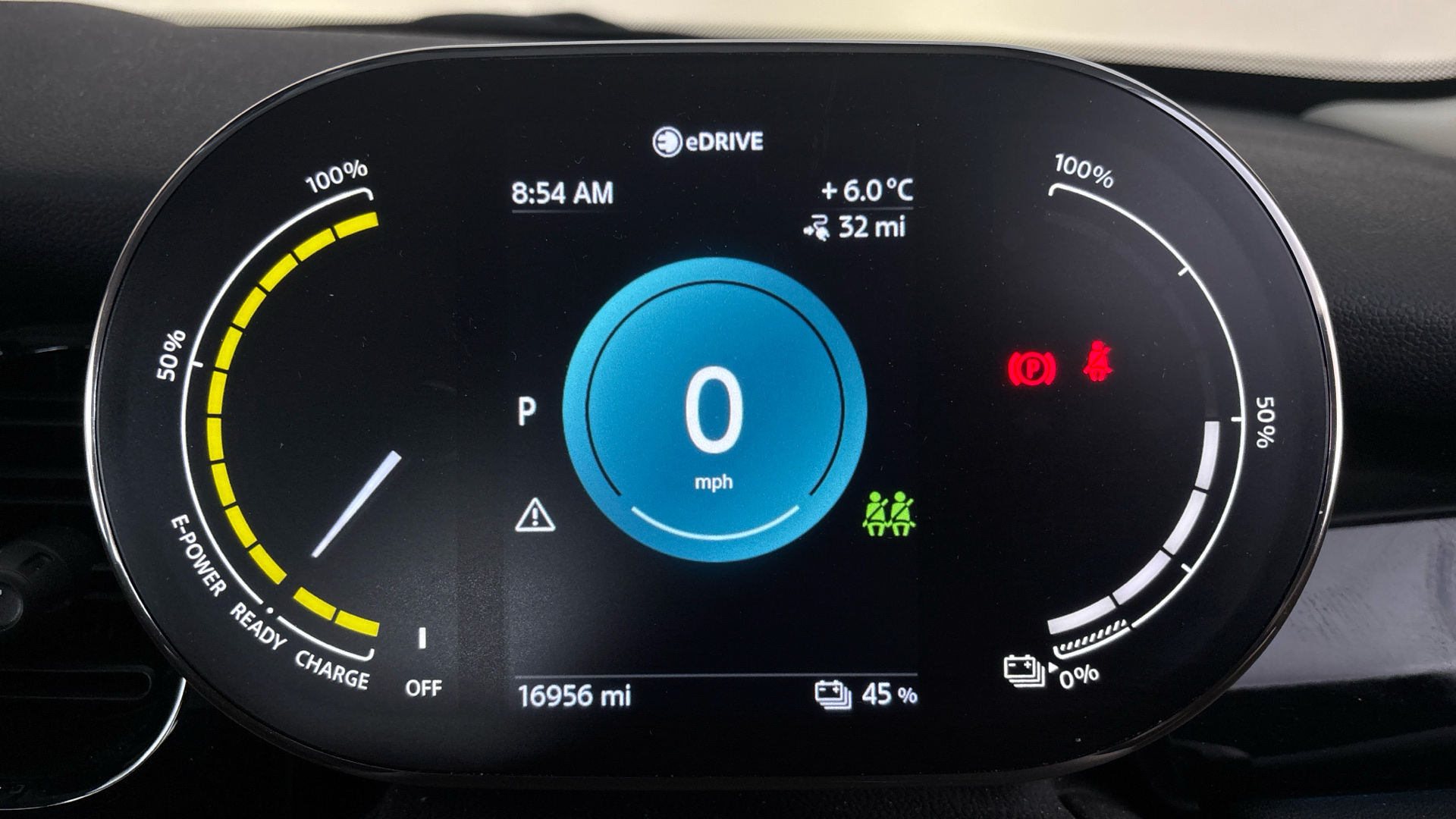 4060452 135kW Cooper S Level 1 33kWh 3dr Auto