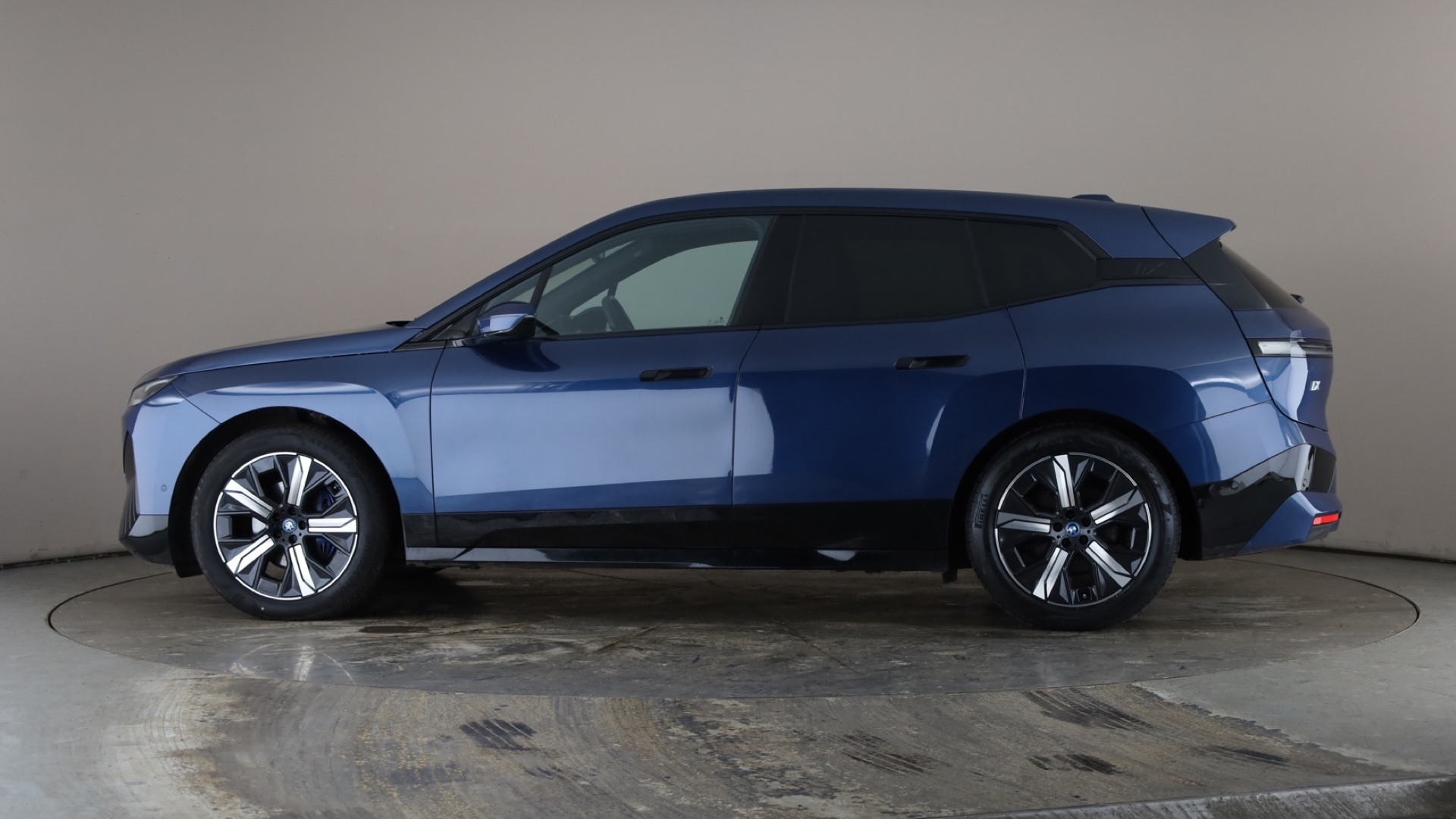 4027664 240kW xDrive40 M Sport 76.6kWh 5dr Auto