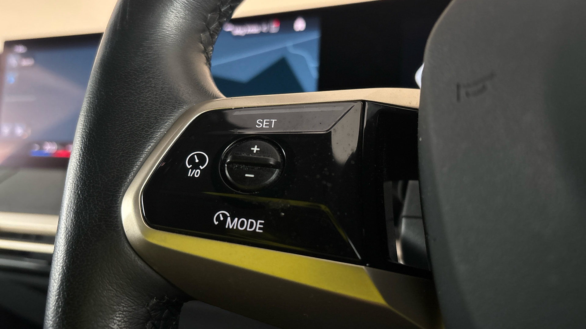 4027664 240kW xDrive40 M Sport 76.6kWh 5dr Auto