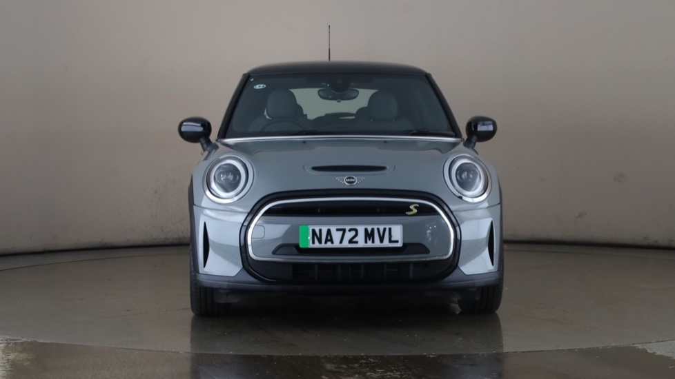 MINI HATCHBACK Image 8