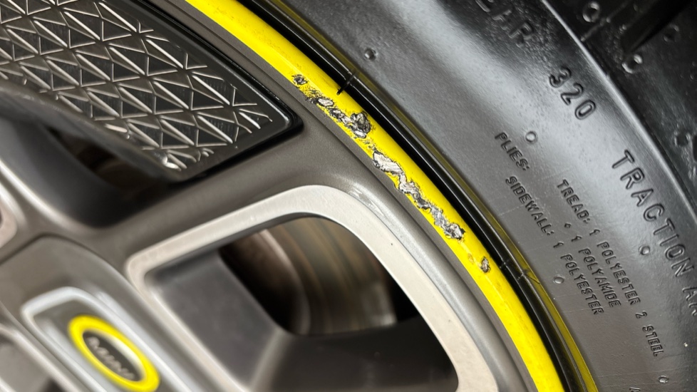 MINI HATCHBACK Scuff