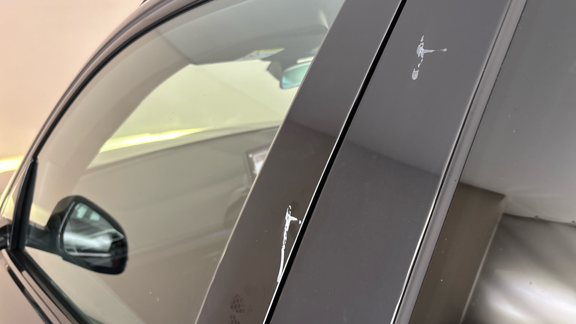 4020805 210kW M Sport 80kWh 5dr Auto