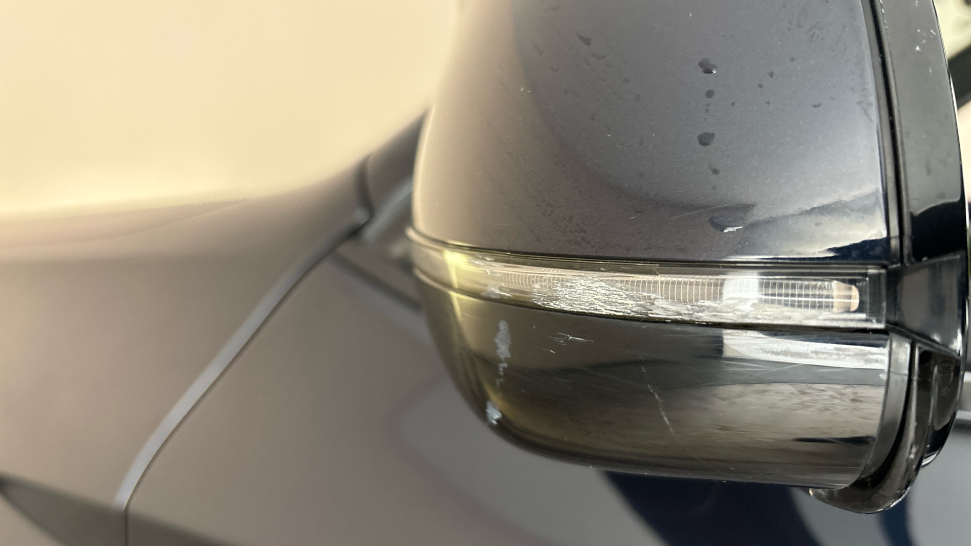 4020805 210kW M Sport 80kWh 5dr Auto