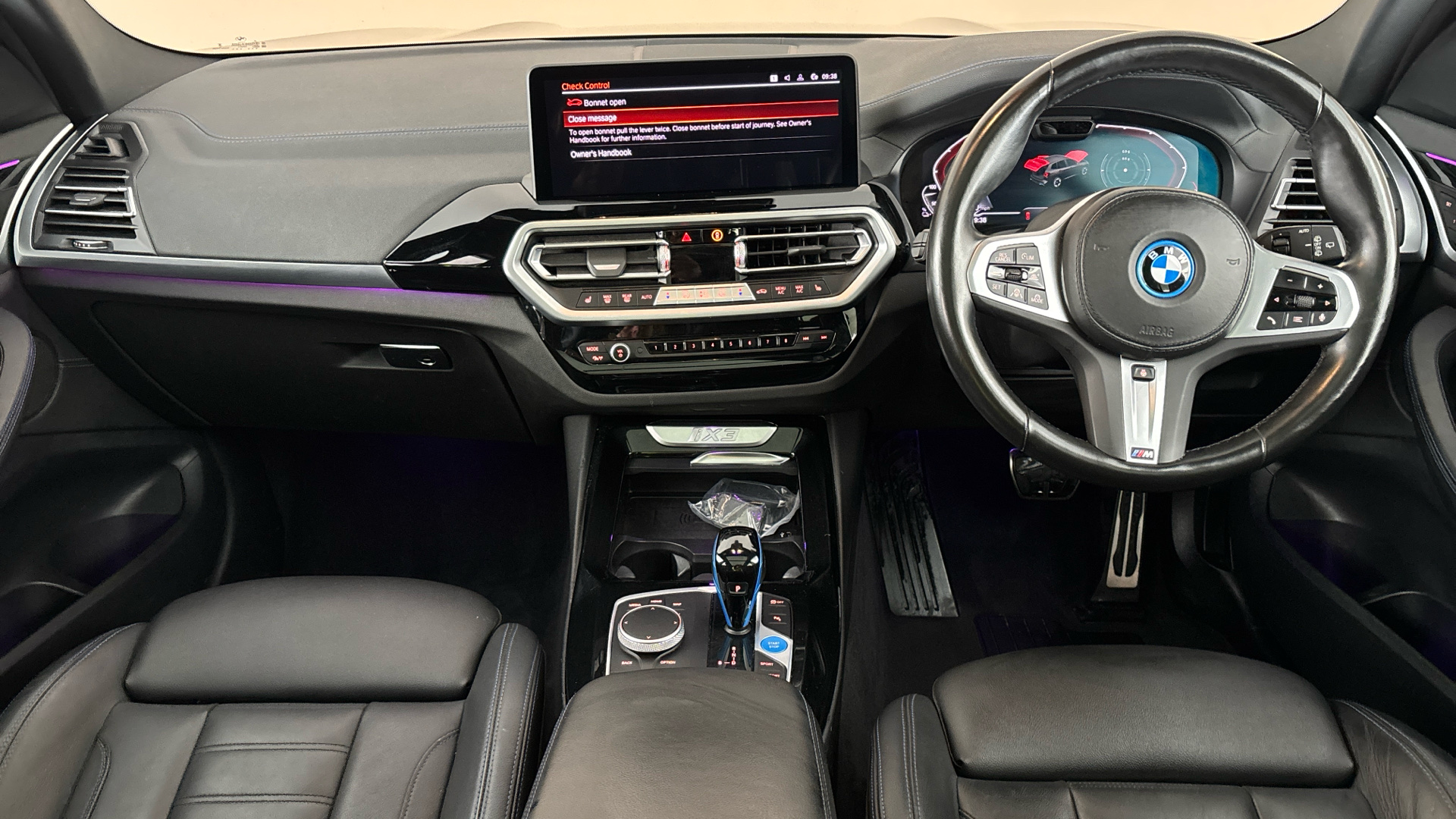 4020805 210kW M Sport 80kWh 5dr Auto